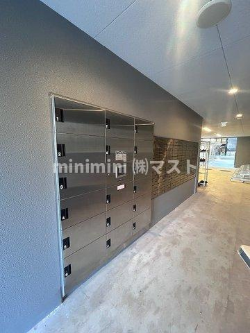 プレサンス西九条シティベイのロビー