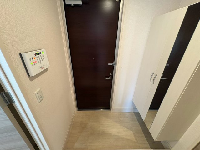 サウスグランツ1号棟の玄関