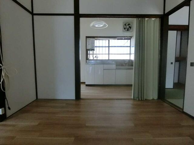 原邸の内装