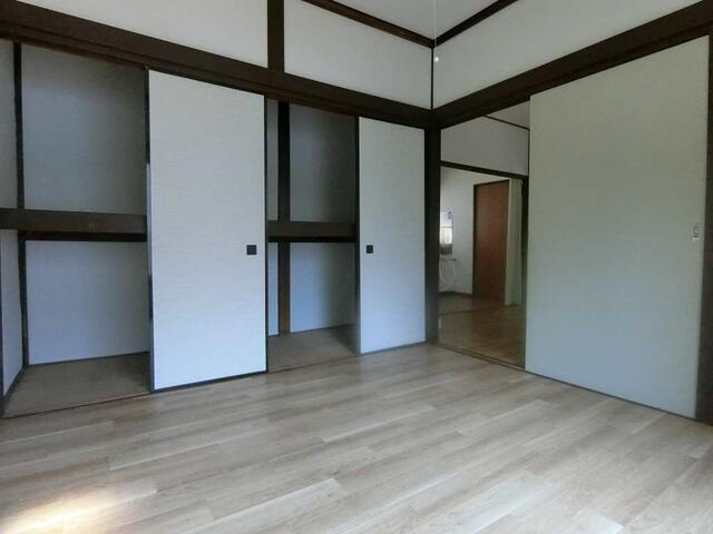 原邸の内装