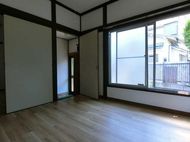 原邸の内装