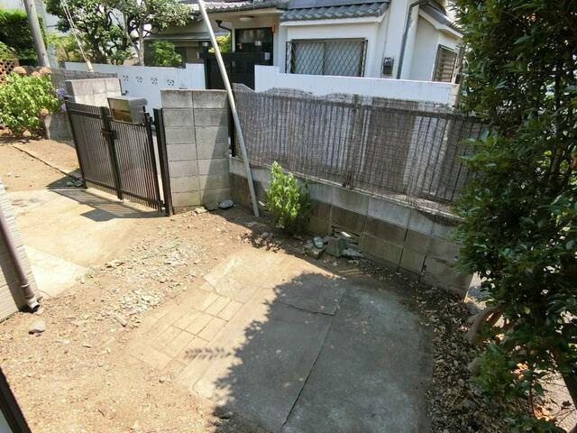 原邸の庭