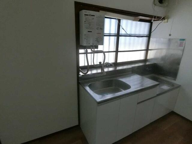 原邸のキッチン