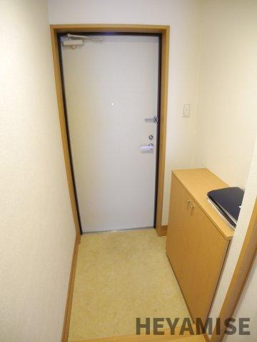 グリシーヌ浦上の玄関|※同間取りの別の階のお部屋の画像です※