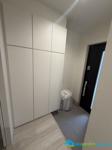 平塚市達上ヶ丘1期　新築戸建　全1棟1号棟の玄関