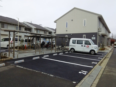 【駐車場】 | ポテトドゥーエ