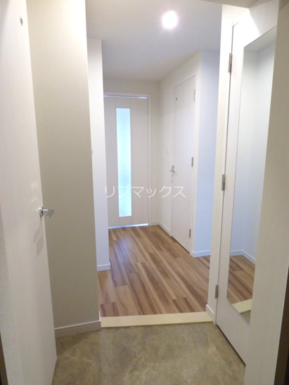 【玄関】ラドゥセール西宮北口 