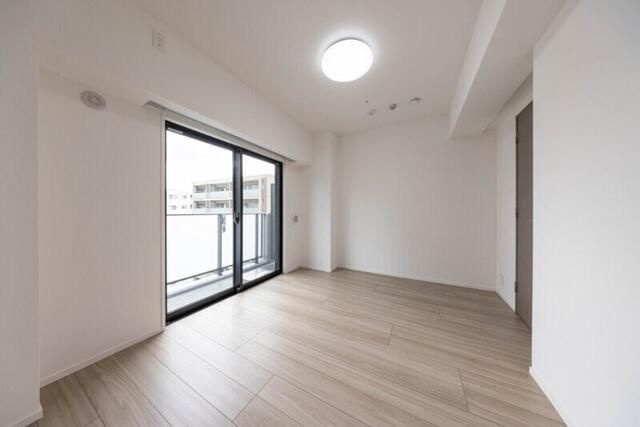 Ｓ－ＲＥＳＩＤＥＮＣＥ新御徒町ｃｈｉａｒｏの居間・リビング