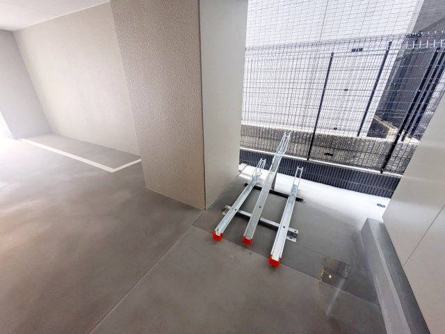 Ｓ－ＲＥＳＩＤＥＮＣＥ新御徒町ｃｈｉａｒｏのバルコニー