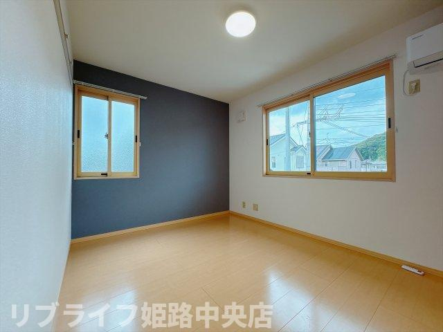グレイスフルの洋室