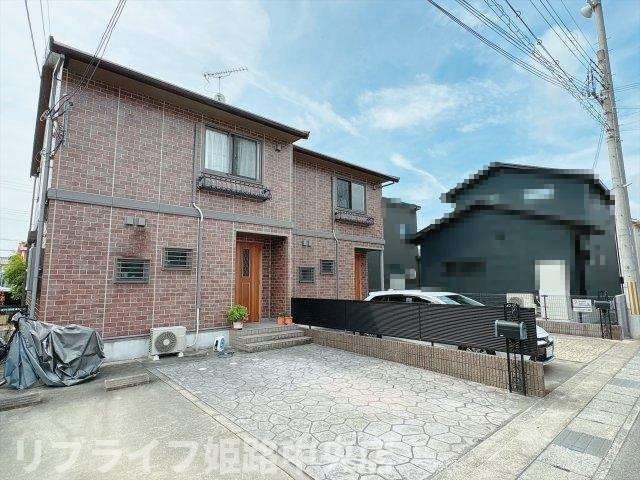グレイスフルの外観|全室角部屋設計です