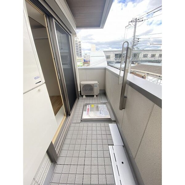 ソルテ東加古川駅前のバルコニー