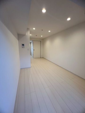 リブリ・三軒茶屋の寝室|広くて明るい寝室
