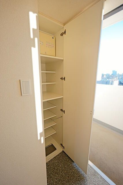 ＦＯＲＴＩＳ＃００４の玄関