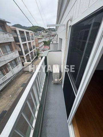 Ben匠8番館の玄関