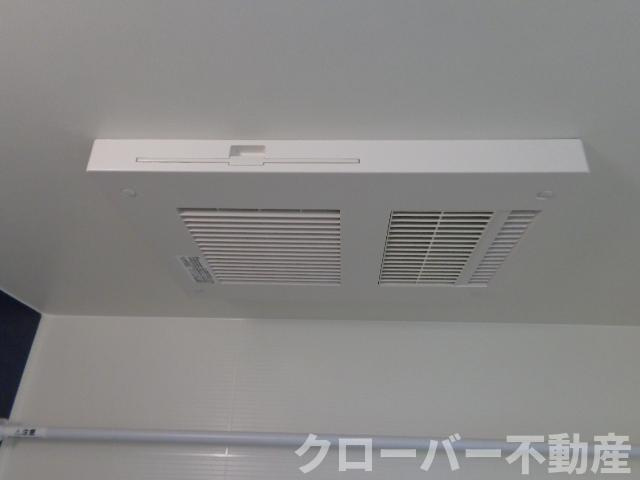 ブルーコスモの浴室|浴室乾燥機