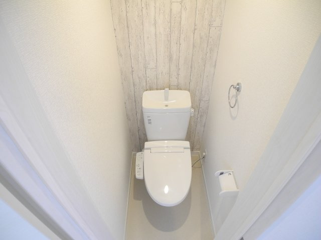 modern palazzo扇町のトイレ