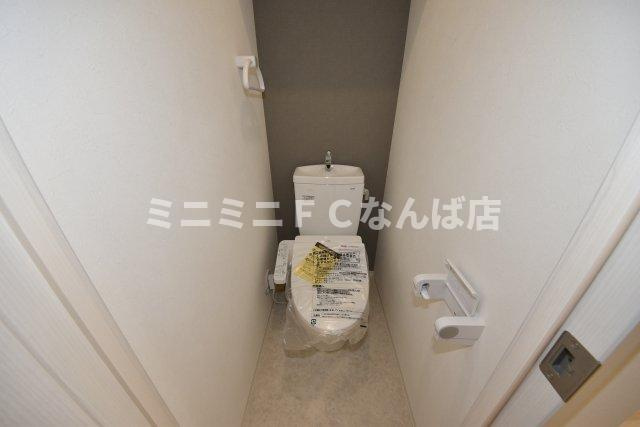 大阪市浪速区元町３丁目の賃貸マンションのトイレ