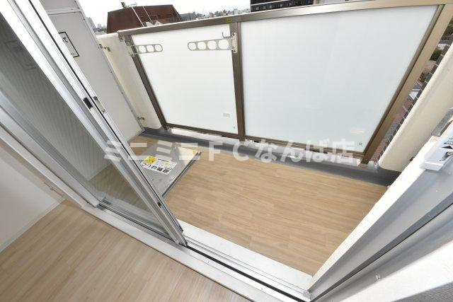 大阪市浪速区元町３丁目の賃貸マンションのバルコニー