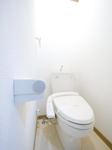 キャンバス早島のトイレ|※写真は別の部屋のものです。