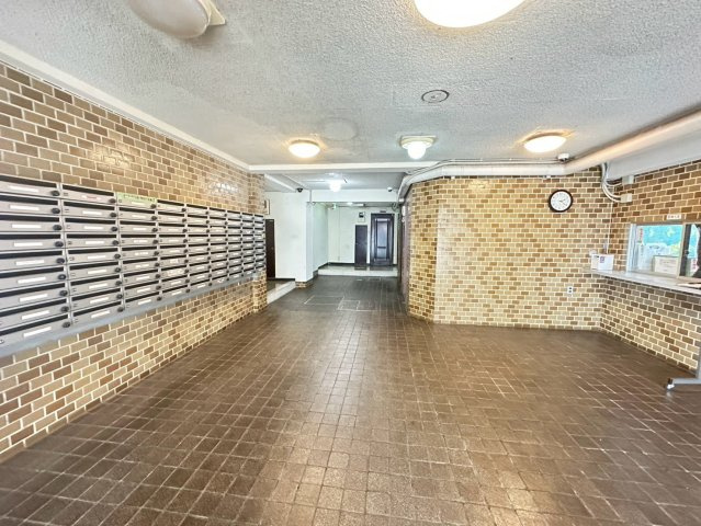 スカイマンションのエントランス
