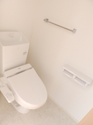 【トイレ】 | 恩田ヒルズ | ゆったりとした空間のトイレです