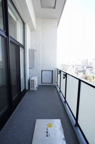 プライムメゾン早稲田通りのバルコニー