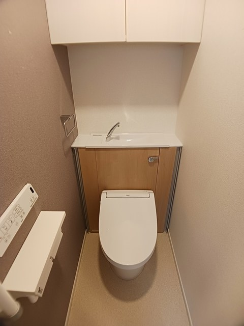 グランクレスタ　シェルのトイレ