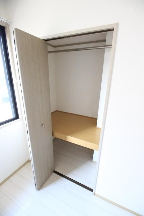アークフラッツ　C棟の収納