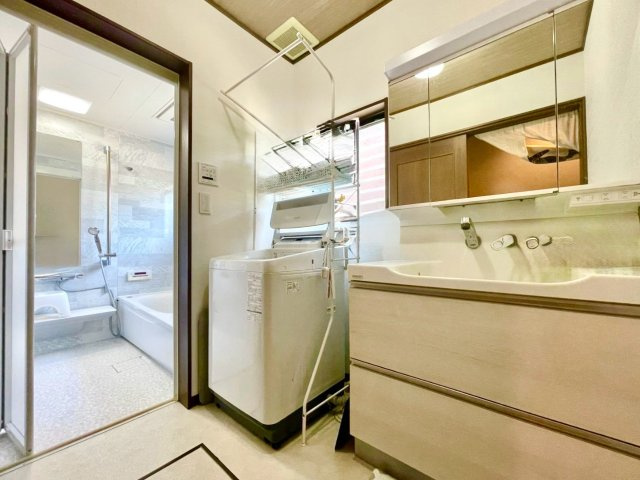 鯖江市平井町　中古戸建　
