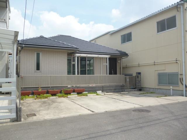 東大阪市菱江　貸家の外観