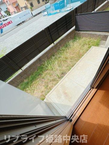 グレイスフルの庭|戸建感覚で庭も使えます