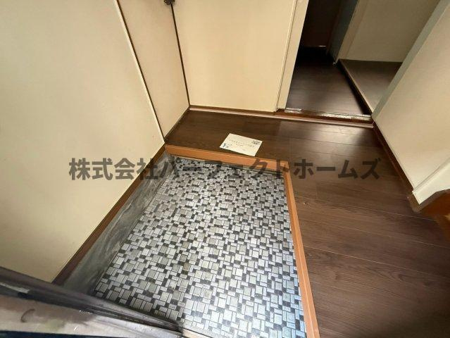 楠根南町テラスハウス　賃貸の玄関|玄関です