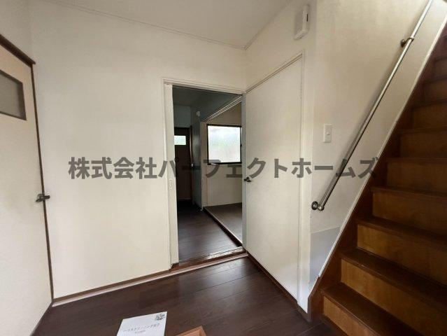 楠根南町テラスハウス　賃貸の内装|きれいな内装です