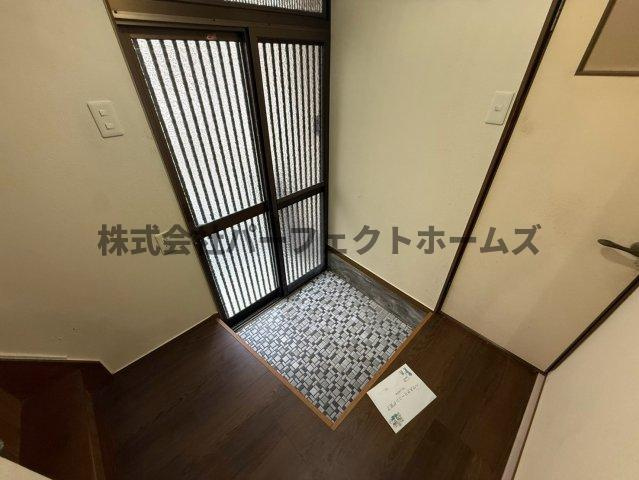 楠根南町テラスハウス　賃貸の玄関|玄関です