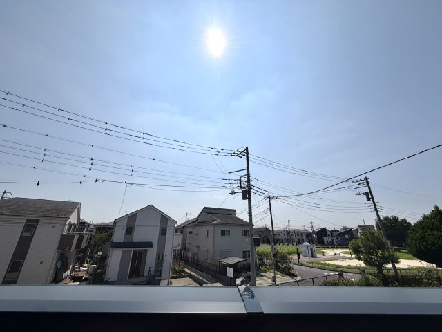 越谷市三野宮１期リガーレ　新築戸建の展望|空が広く感じられる気持ちの良い眺望。仕事や家事の合間にリフレッシュできます。