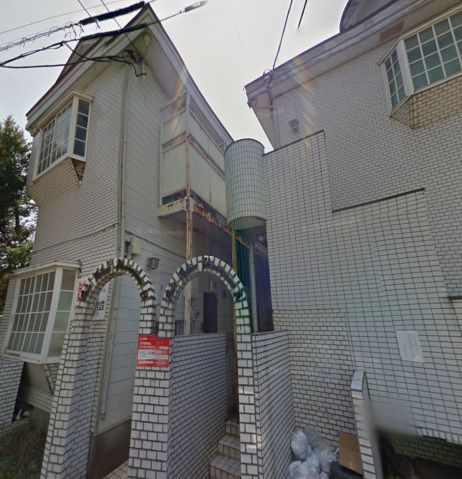 ペアパレス柳瀬川Ｂ棟の外観