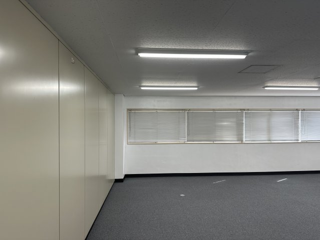 リアライズ谷町ビルの洋室