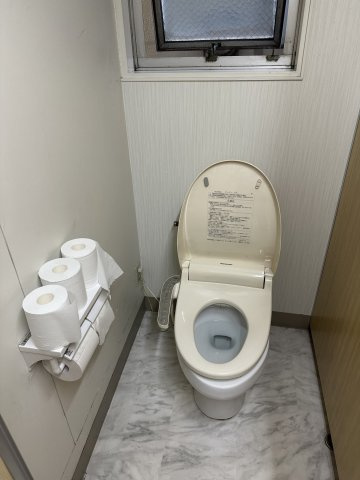 リアライズ谷町ビルのトイレ