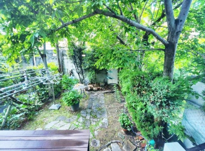 【庭】 | 浜芦屋マンション | ガーデニングや家庭菜園も楽しめる約10坪の南庭付き