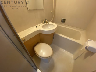 浴室内にトイレあり