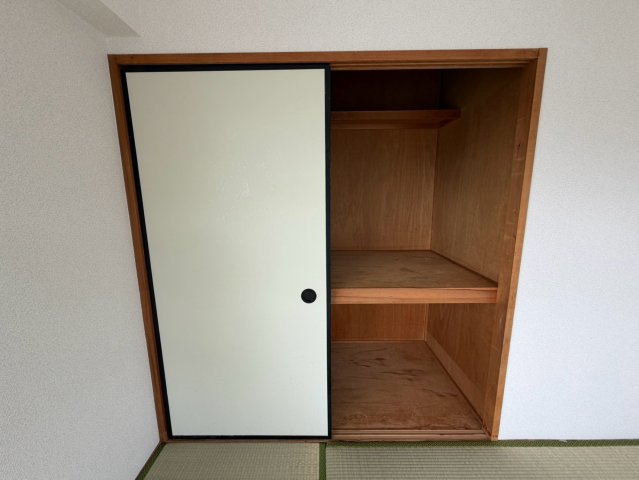 セレクト山之手の収納