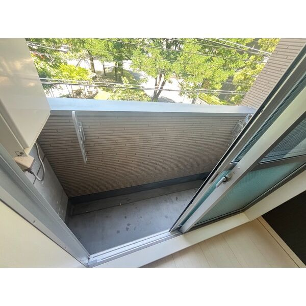 ドエル神野　名古屋市賃貸　仲介手数料無料のバルコニー