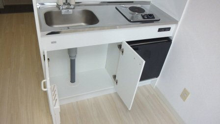 ハートハウス原木中山のキッチン|キッチン下部収納