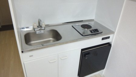 ハートハウス原木中山のキッチン|1口電気コンロ