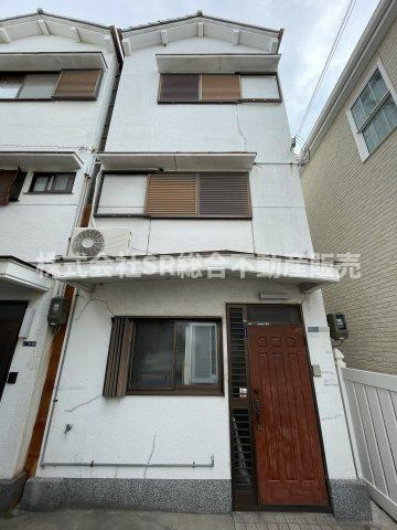 吉田3丁目中古戸建の外観|南向き2面バルコニー♪住環境充実！（小中学校・スーパー・コンビニ・が徒歩10分圏内）