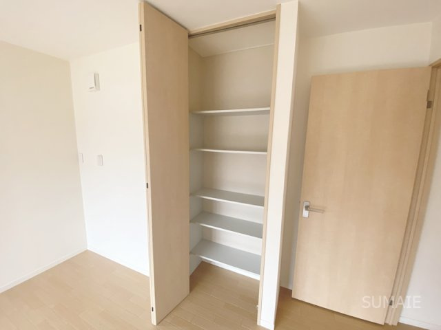 ラディーチェＡの収納|各居室に収納あります！
