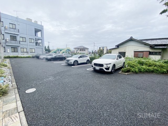 ラディーチェＡの駐車場|敷地内駐車場！