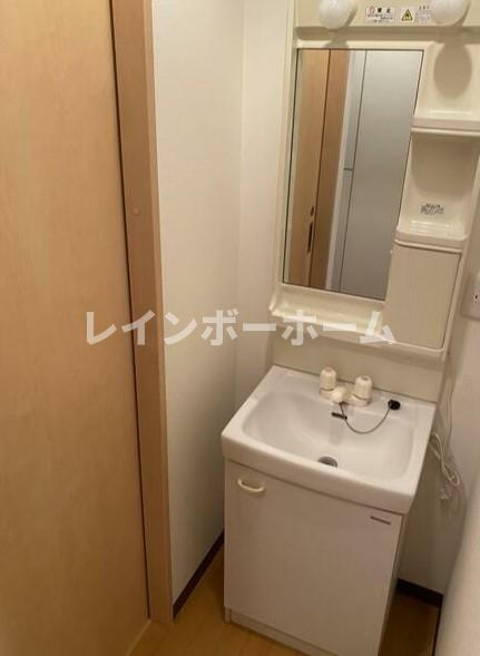 フルール桜川の独立洗面台