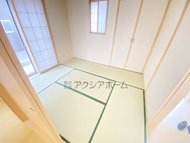 入間市久保稲荷5丁目　中古一戸建　～北西角地～の和室|1階　和室　5.25帖